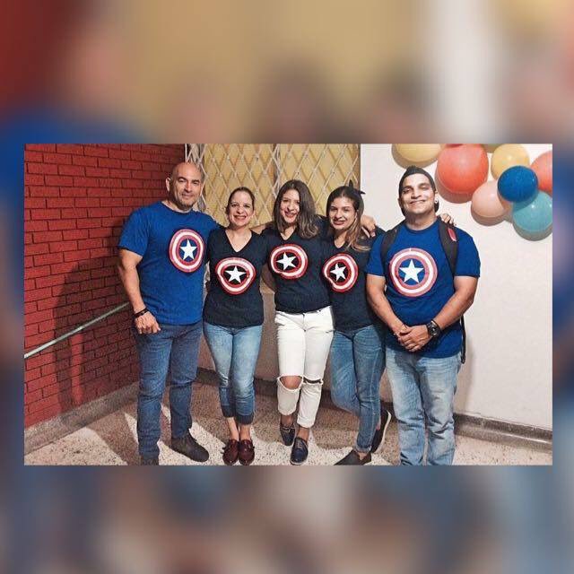 Jpjsm13's tweet photo. Así somos... aunque estemos separados !!!
Para el amor no hay distancias!!
Equipo SÚPER PODEROSO  
❤️❤️❤️❤️❤️ https://t.co/zlmmE9M8G4