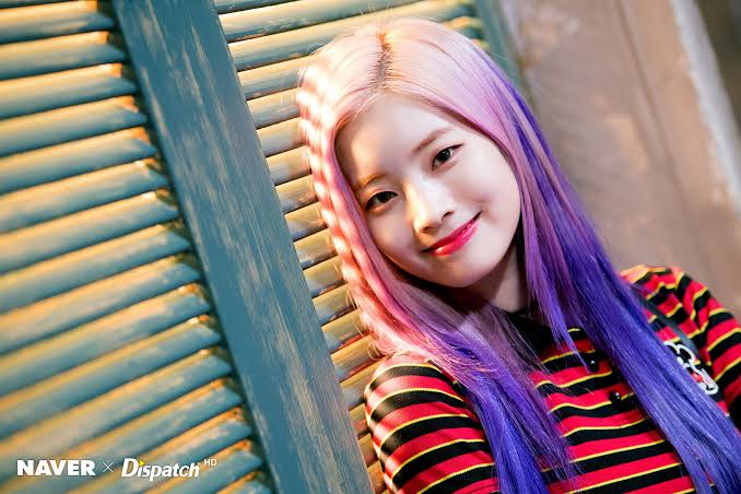Dahyun& #39;s hair appreciation tweet pt 2.