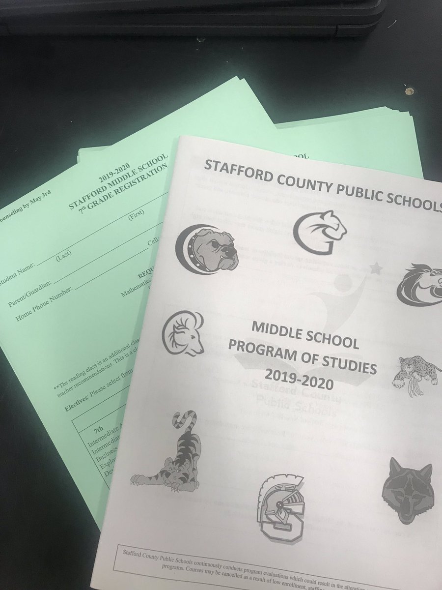 SMS Room 105 tweet media