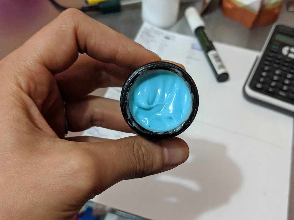 TheEcoWell's tweet photo. It's blue! ๐๐ฉโ๐ฌ #formulatingcosmetics #beautyblogger https://t.co/HyWoM4HMnJ