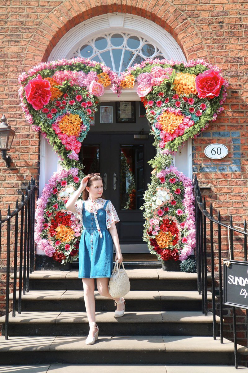chloececiliax's tweet image. An Instagrammer&apos;s Guide To... Liverpool
.
#liverpoolbloggers #bloggerstribe @sotonbloggers chloececiliagoescouture.com/2019/04/25/an-…