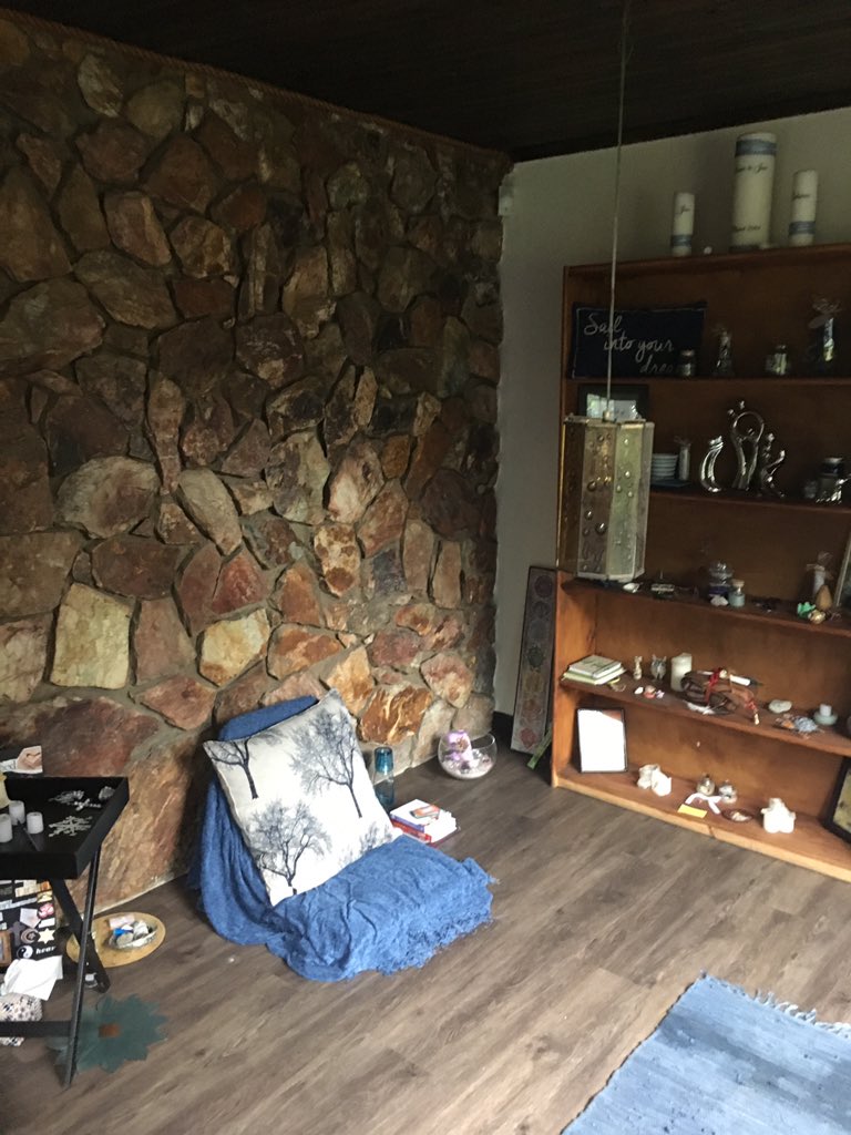 UpFloors tweet picture