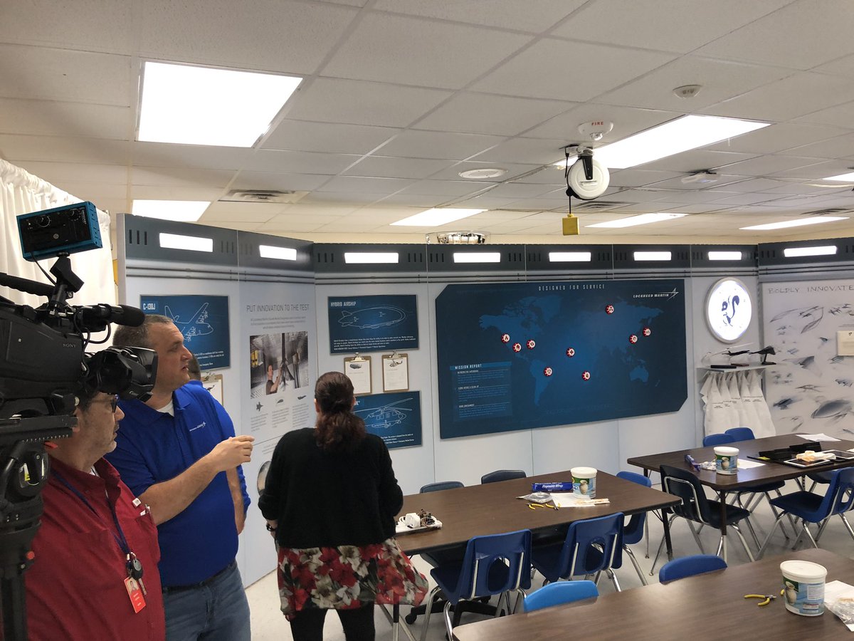 Immerse_Digital's tweet photo. Excited to be at Western Hills HS in @FortWorthISD for the @LockheedMartin &amp; @DiscoveryEd #GenerationBeyond Classroom Takeover! Students will share their unique solutions for using aircraft to address humanitarian needs. https://t.co/wiSOuyuYVR