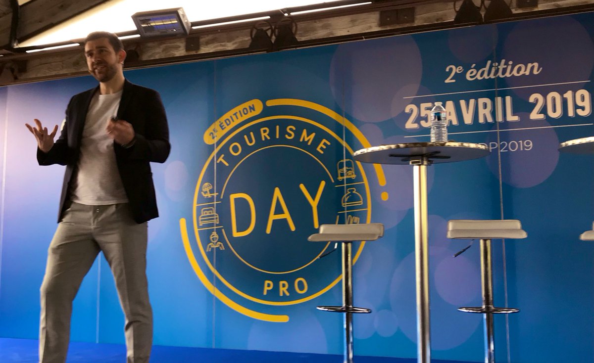 En direct du Tourisme Day Pro depuis <a href="/PeyrassolVins/">Peyrassol</a> à Flassans-sur-Issole, <a href="/YouriSawerschel/">Youri</a> nous démontre en faisant le lien entre théorie et pratique, comment le #storytelling réconcilie créativité et business et peut dynamiser un hôtel, restaurant voire une région