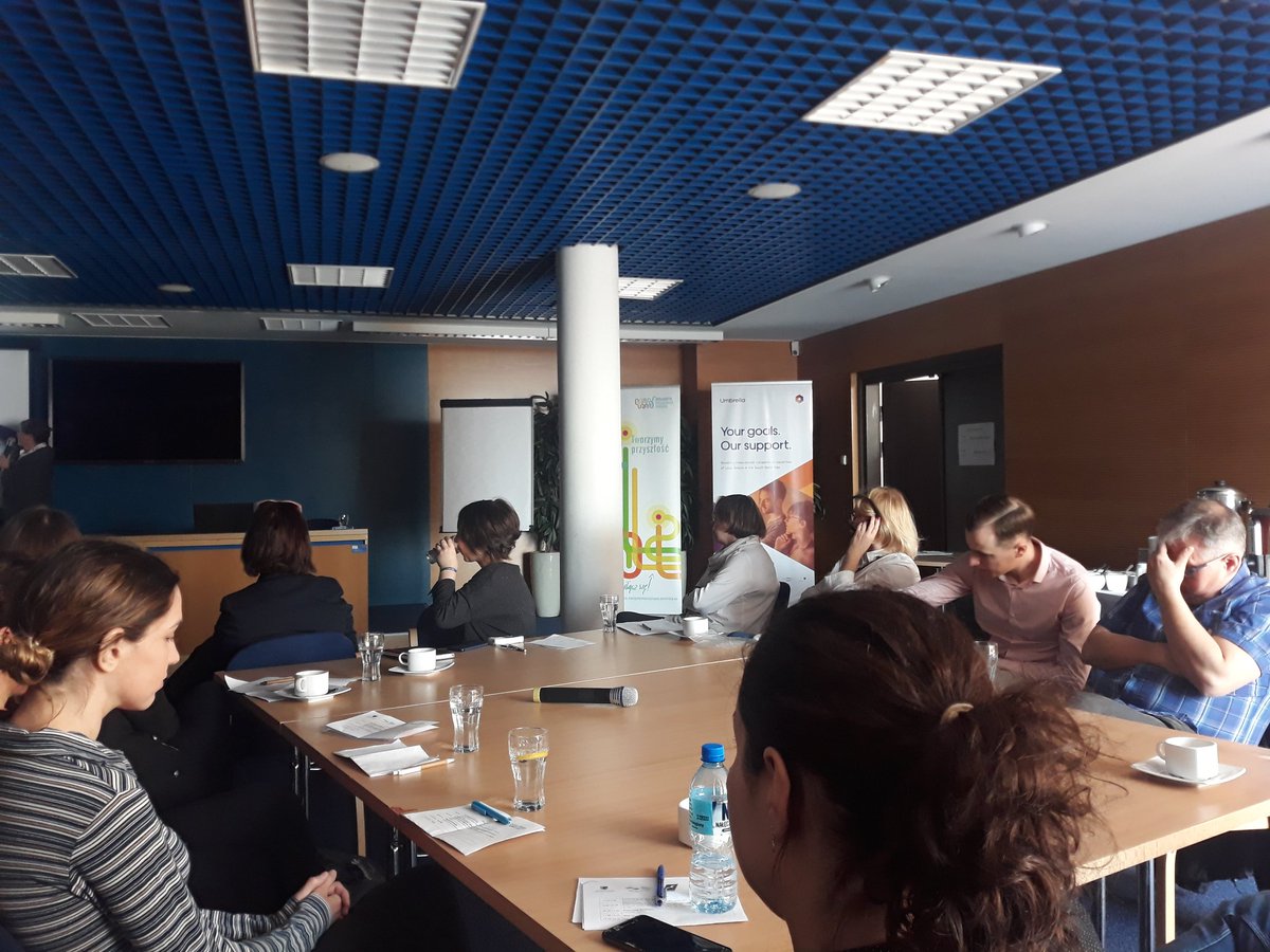 Umbrella_Interr's tweet image. 2nd day of the #RIS3 and international #value chains- #IVCs workshop for #blue and  #green #smartspecialisation stakeholders from @PomorskieEU, @RegionVbtn nas Brandenburg region organized with @inno_pa. #bluegrowth #greengrowth @EUSBSR @BISER_PL @Euroregion_ERB @Pomorskie_EU