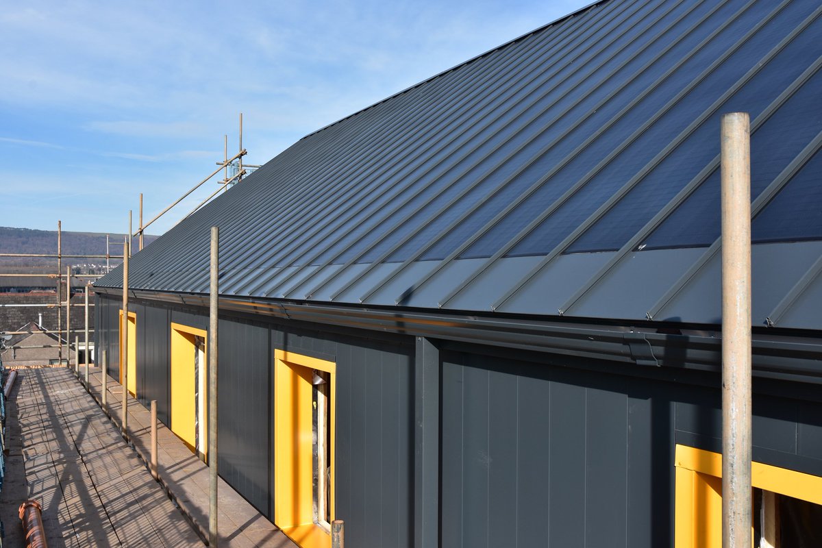 Our project with @poblgroup is on track for completion / occupancy this year...

Saving tenants up to £600 on fuel bills, not to mention the green credentials! 

🔗Learn more here: bit.ly/2ISANWb
#ActiveHomesNeath #ActiveBuildings