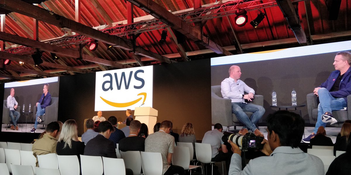 sesharaja's tweet photo. Fireside talk with AWS about AI & ML. Meet us @ booth#4 to know more about our cloud offerings. #BeFutureReady, #FreshworksPartner, #SolutionPartner, #CX, #Refresh19, @techaffinity https://t.co/QIG6PD6eDc