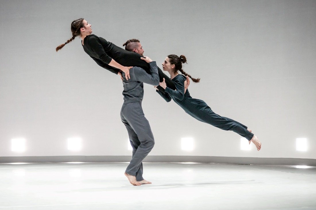 Teatre Auditori de Granollers (@tagranollers) on Twitter photo ✍️Estrenem article ➡️ bit.ly/2XMdmCr
<a href="/claudiabrubo/">Clàudia Brufau 🎗</a>, crítica de dansa, ens recomana #Setofsets de @guynader i #MariaCampos, Premi al Millor Espectacle de Dansa i a la Millor Coreografia <a href="/mercatflors/">Mercat de les Flors</a> i que tindrem al <a href="/TAGranollers/">Teatre Auditori de Granollers</a> el 4 de maig!
T'ho perdràs? <a href="/Recomana_/">Recomana.cat</a> ✍️Estrenem article ➡️ bit.ly/2XMdmCr
<a href="/claudiabrubo/">Clàudia Brufau 🎗</a>, crítica de dansa, ens recomana #Setofsets de @guynader i #MariaCampos, Premi al Millor Espectacle de Dansa i a la Millor Coreografia <a href="/mercatflors/">Mercat de les Flors</a> i que tindrem al <a href="/TAGranollers/">Teatre Auditori de Granollers</a> el 4 de maig!
T'ho perdràs? <a href="/Recomana_/">Recomana.cat</a>