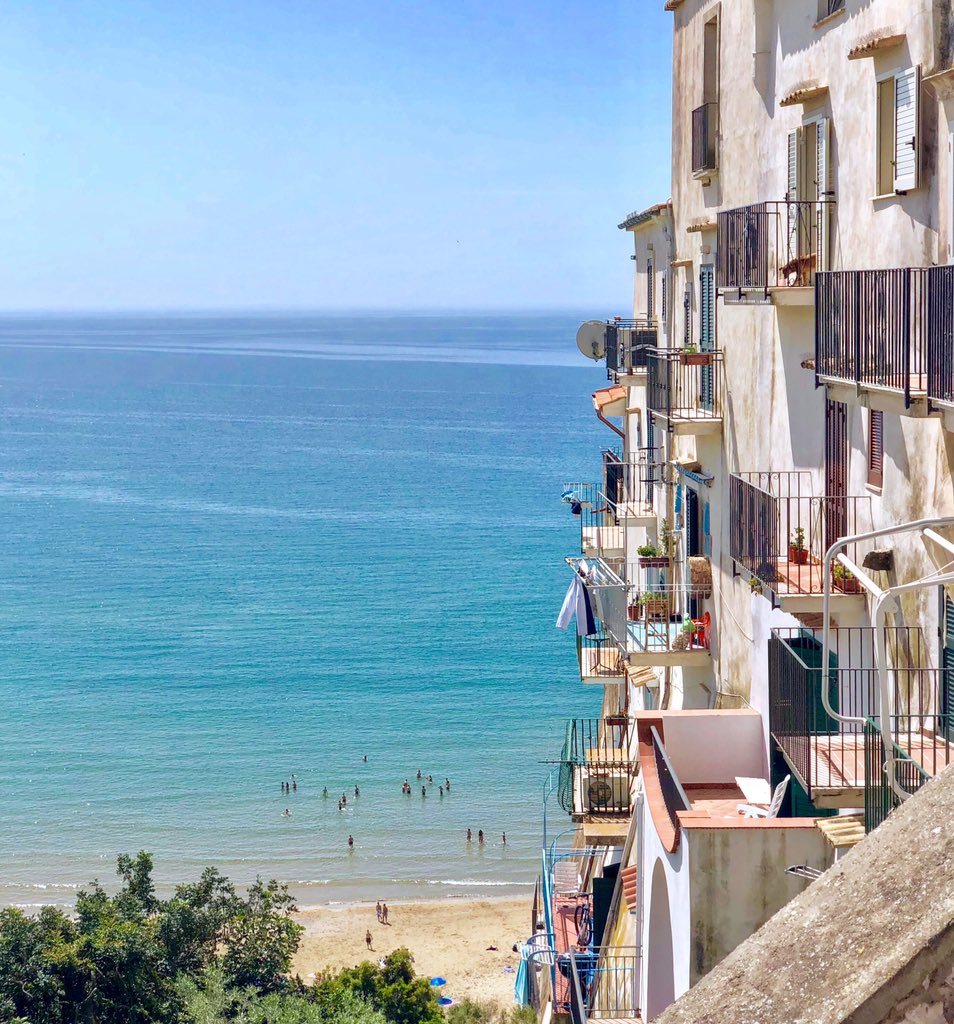 #25Aprile 🇮🇹☀️🔜 <a href="/3BMeteo/">3B Meteo</a> <a href="/eborghicom/">e-borghi</a> <a href="/SkyscannerIT/">Skyscanner Italia</a> <a href="/SkyscannerIT/">Skyscanner Italia</a> <a href="/visit_lazio/">Visit Lazio</a> <a href="/lucarallo/">Luca Rallo</a> <a href="/francy_0207/">Francisca Gutiérrez Milesi</a> <a href="/VirginioNero/">VIRGINIO</a> <a href="/RivieraDiUlisse/">ParcoRivieradiUlisse</a> <a href="/iltirreno/">Il Tirreno</a> <a href="/BarzFunnyJokes/">Funny Jokes</a> <a href="/jacopofusco/">Jacopo Fusco</a>