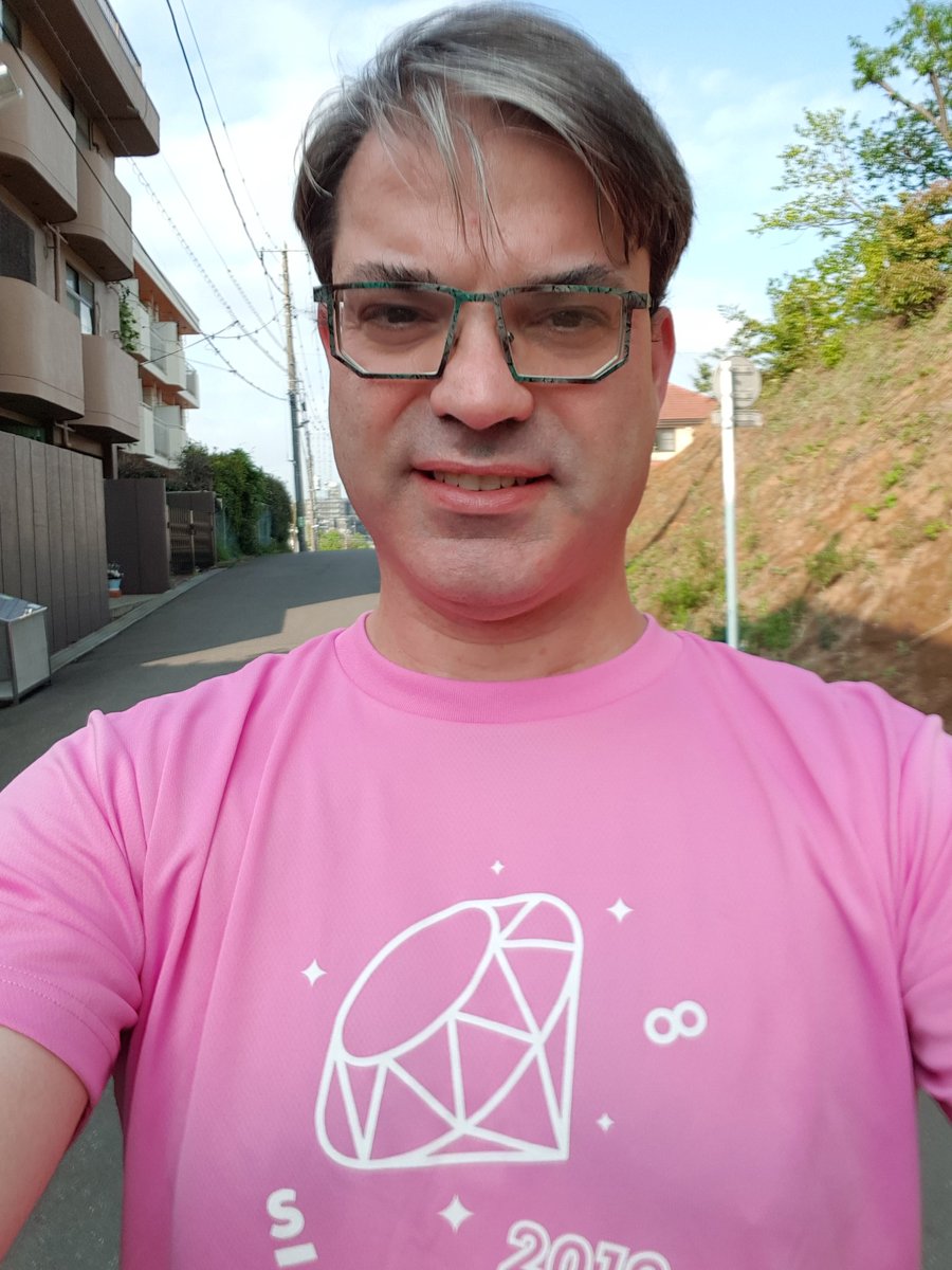 JasnTru's tweet photo. First time wearing my 2019 #rubykaigi5k shirt. This year they made one in an athletic fabric so it's actually nice to run in.

Did about 15km this afternoon. Maybe a light day tomorrow and a couple of 12 to 15km runs this weekend if I feel like my body can take it. https://t.co/nRUGeJLY9S