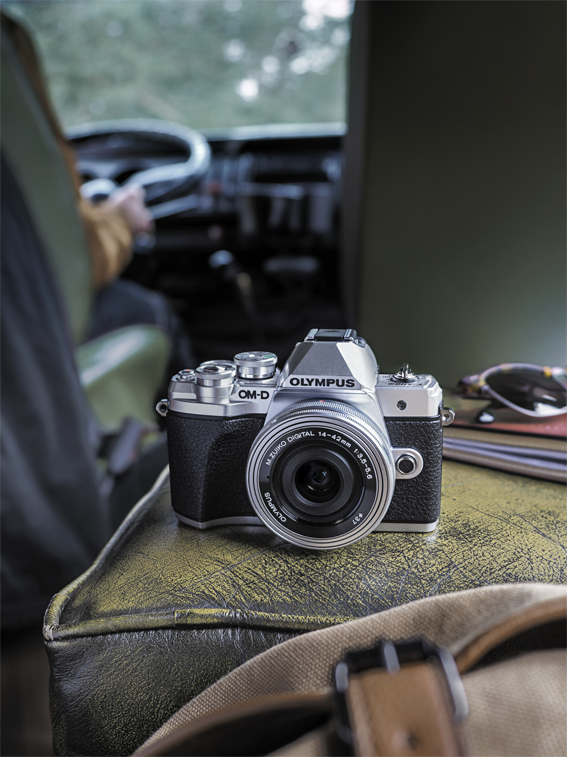 PrixLevallois's tweet photo. OLYMPUS PARTENAIRE DU PRIX LEVALLOIS @OlympusFRA accompagne le #PrixLevallois2019 : la Mention Spéciale recevra un boîtier numérique OM-D E-M10 Mark III. Plus d’infos https://t.co/Pfc4KMa7XB…/om_…/om_d/e_m10_mark_iii/index.html
Merci ! @RanieriAgency #OMDrevolution @CultureLev https://t.co/C6k2amBmpC
