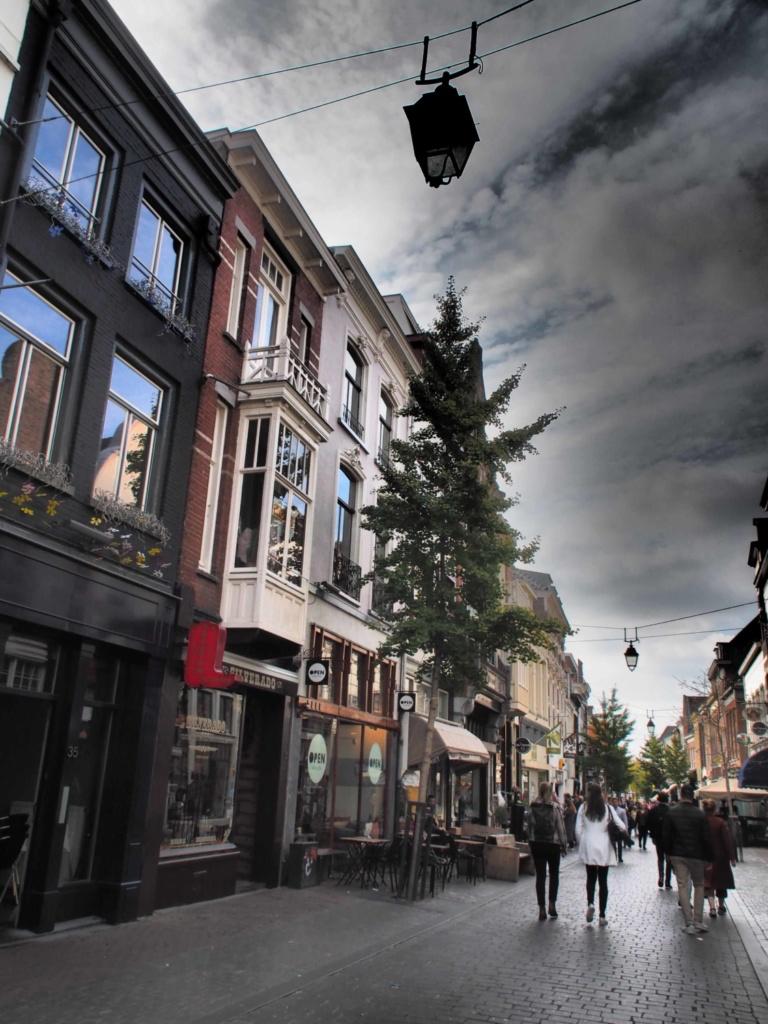 reisenEXCLUSIV's tweet photo. Wir lieben ja #Holland. Unser Nachbarland hat einfach so viel zu entdecken! Zum Beispiel diesen tollen Ort: #Nimwegen. Was man hier alles erleben kann, verrät unser #ReiseGuide: https://t.co/KqUbNkQO3F https://t.co/8AFuZ1YKkf