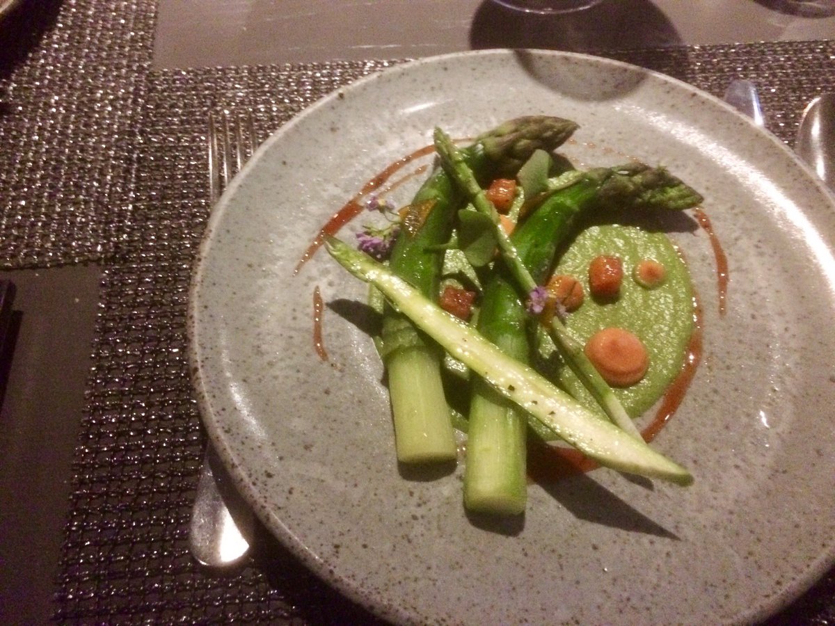 fergusonfr44's tweet photo. Huge thanks once again from my wife @19car62 and I to all @TheKitchin @TomKitchin @MatteoInzaina for another superb dinner last night, always a pleasure, you guys really do spoil us. 😋 6 weeks until our next visit got to go and do some of that work thing😡 https://t.co/1Y6A3Jtrnv