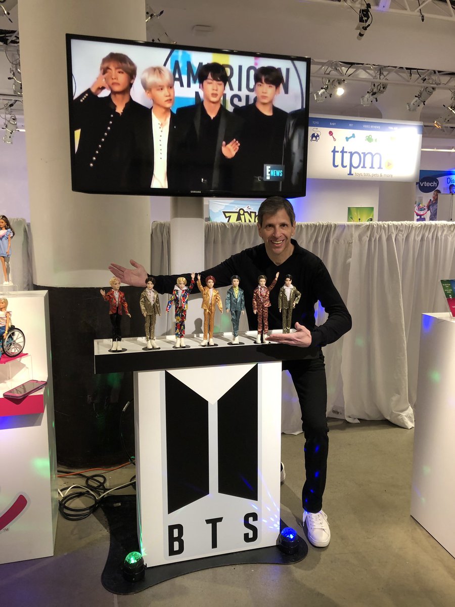 The BTS dolls make their first public appearance at #ttpmshowcase2019 So excited to see them in person today at our event at Met Pavilion Can’t wait to see everyone’s reaction! #bts #BTSARMY <a href="/bts_bighit/">BTS_official</a> <a href="/Mattel/">MATTEL</a> #Mattel <a href="/ttpm/">TTPM</a>