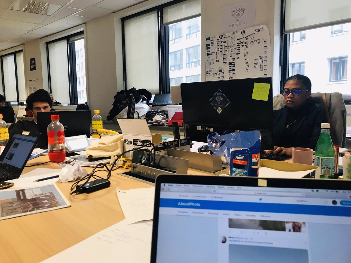Events2Gether's tweet photo. Ça bosse dur chez les Suricates 🖥
#JeudiPhoto https://t.co/FbMZGev2Zq