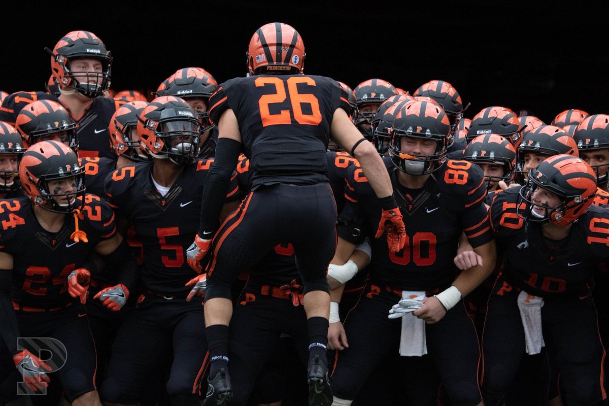Coach_Mende's tweet photo. https://t.co/yJkk4KXkgy #PU2Pro #MakeHi2t0ry https://t.co/7HGhFszPja