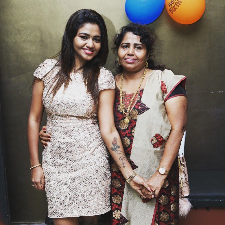 ShaluShamu's tweet photo. My Mother Is My Best Critic, And My Strongest Supporter... #moms &amp; #daughters #share #aconnection #beyond #love #it #is #life #itself #soulfully #🥰 https://t.co/XtvGda6OmG