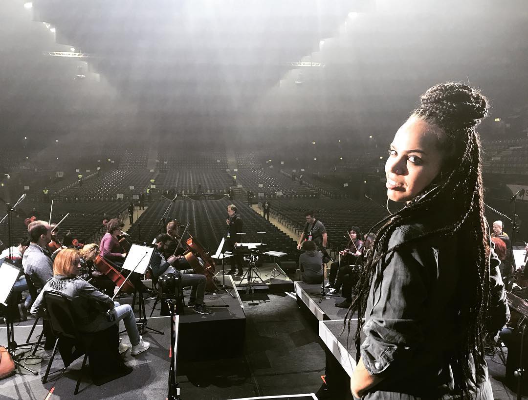 FLAWAfestival's tweet photo. On May 16th at @KingsCollegeLon, we offer a panel discussion with Latinx women in the Music and Culture industries. Based on their own personal experiences, they identify struggles they have faced throughout their careers in the world of music.
🌼👉🏼https://t.co/QCG5GPUyHA https://t.co/MyetZzXk97