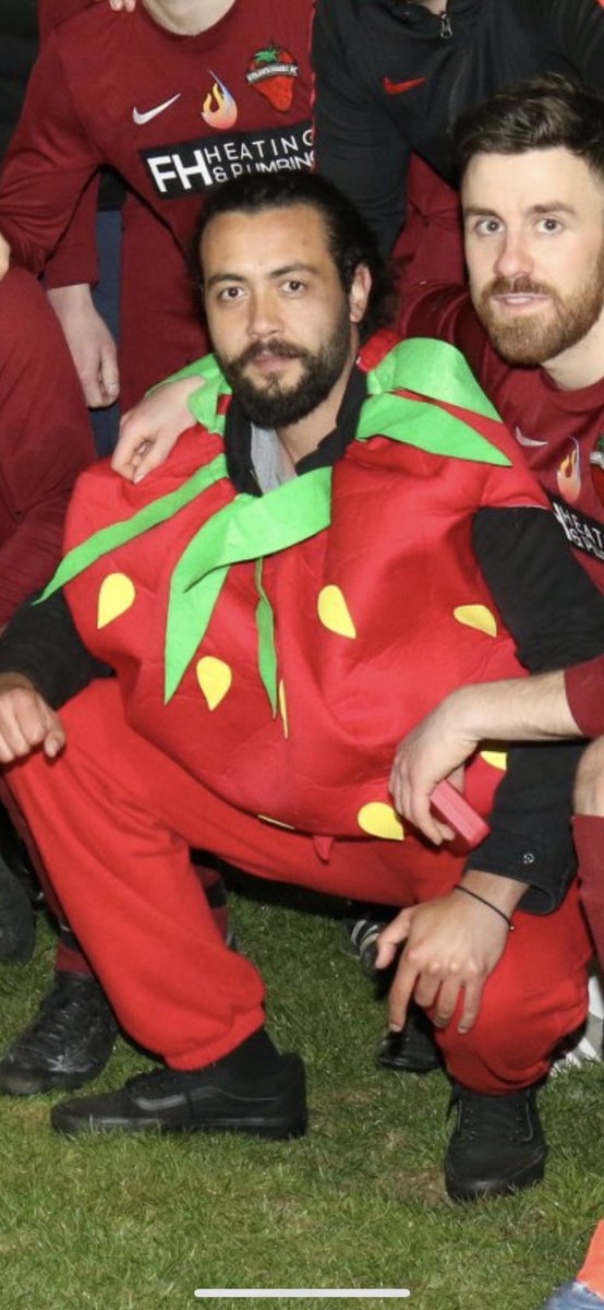 StrawberriesFC's tweet photo. So sweet 🍓 https://t.co/S7P28J8hNq