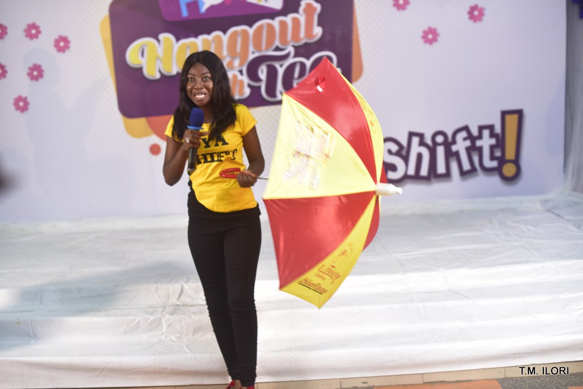 HangOutwithTee's tweet photo. Ever fun @ugochi_Aduwa opening the show #OyaShift #hangoutwithtee6 https://t.co/kJudSTXtez