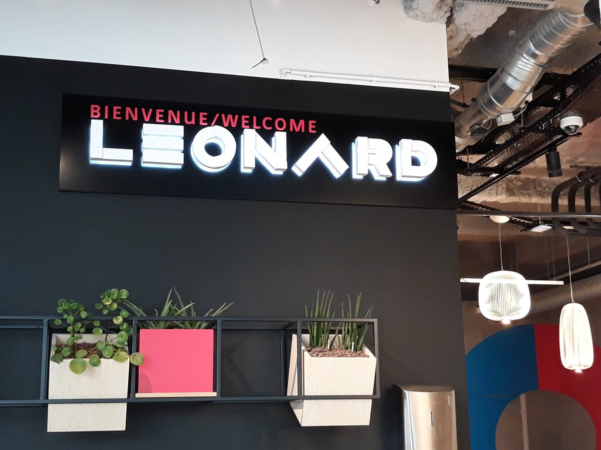 nathgaudin's tweet image. Le Cercle des innovateurs @argusassurance #ArgusFactory
accueilli par Léonard @VINCI_fr pour parler #innovation. Merci à tous les membres du Cercle présents et à @CecilePerrier @fannycava1 @JeromeSallard @sebastienacedo. RDV le 2 &amp;amp; 3 juillet sur argusfactory.com !