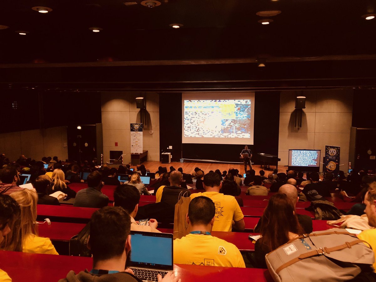 thomas villain (@anybodesign) on Twitter photo @thierrypigot on air au <a href="/WordCampParis/">WordCamp Paris</a> #WCParis ⚡️ @thierrypigot on air au <a href="/WordCampParis/">WordCamp Paris</a> #WCParis ⚡️