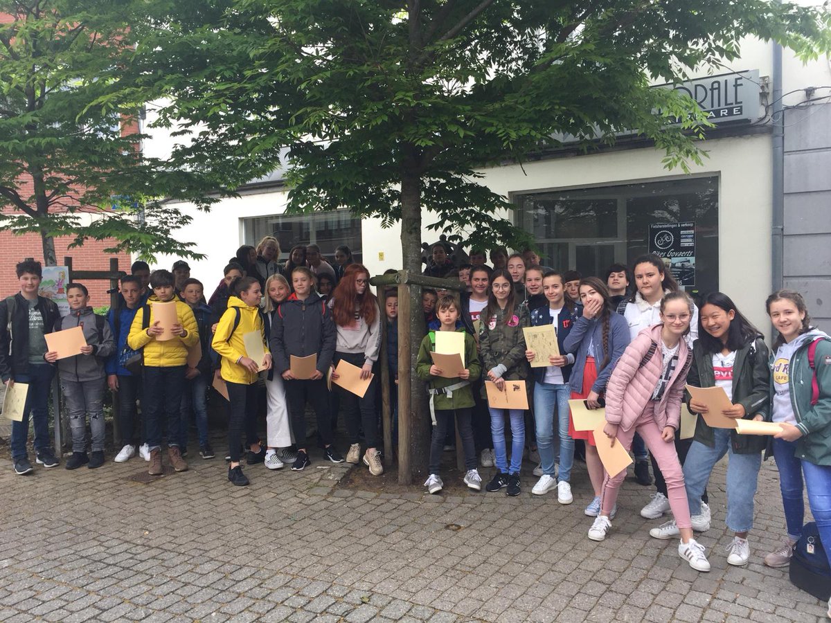 De leerlingen van het eerste jaar Latijn brengen vandaag een bezoek aan Tongeren.