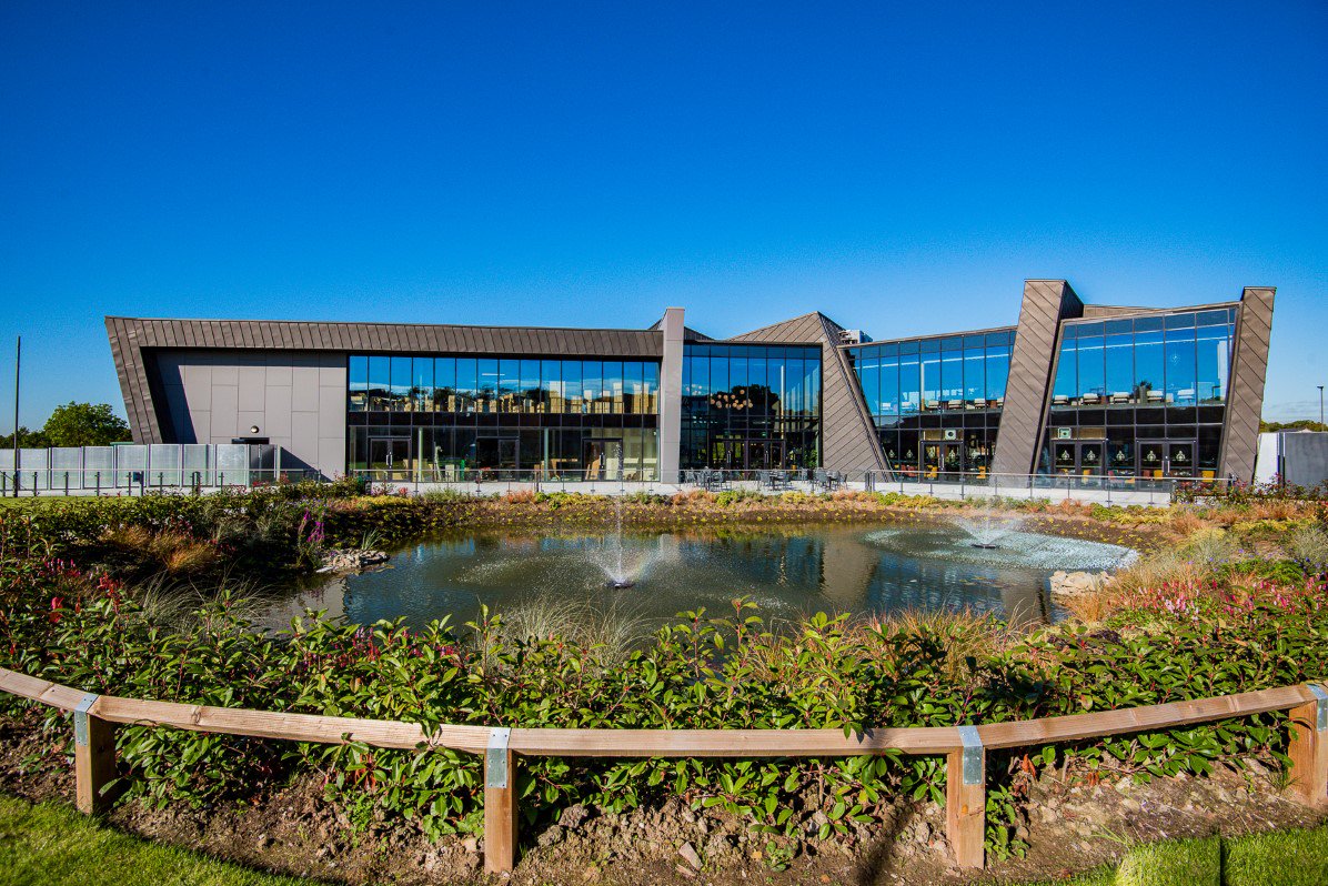 Astley Point tweet media