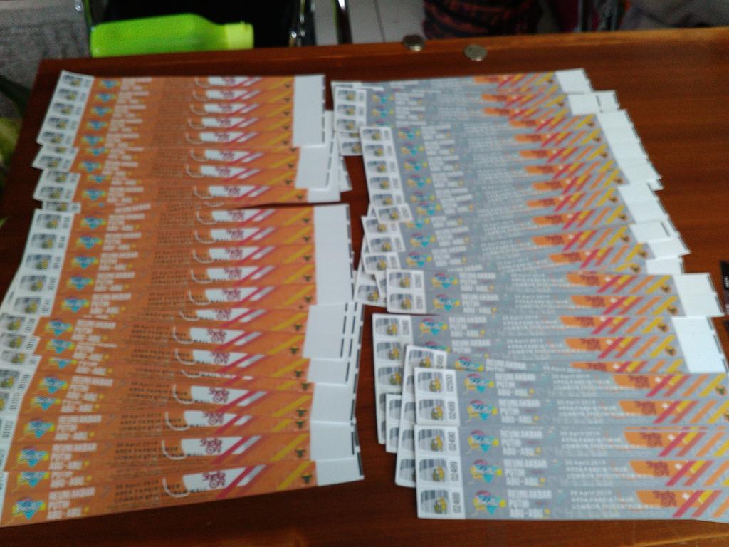 Kami sudah siap melompat lebih tinggi bareng bapak2 idola tgl 30 april 2019...😍
Cc. <a href="/sheilaon7/">Sheila On 7</a>