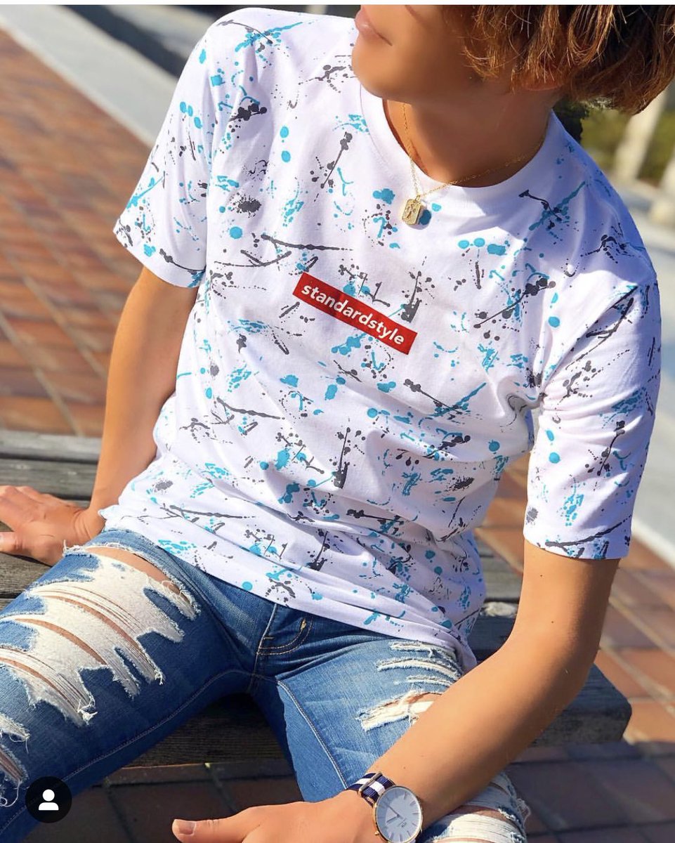 こんばんは！
awesome storeです✨

ボックスロゴＴシャツ好評発売中！

これからの季節にぴったりです😊

お買い求めはオンラインストアまで
👇👇👇👇👇👇👇
awesomeshope.thebase.in

#カップルコーデ