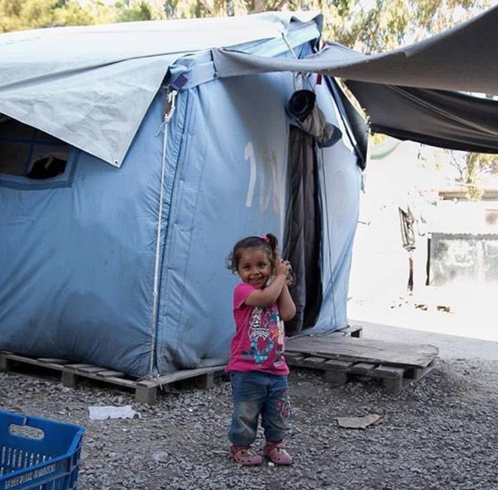 Children shouldn’t live in refugee camps. 

Half of the 68.5 million displaced people in the world are kids. 

They deserve to have a childhood &amp; the chance to realise their potential. 

Please donate to help us support projects keeping children safe and happy💗