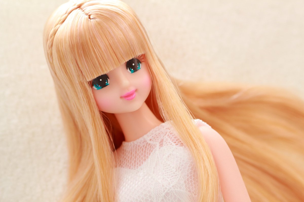 サトウ Ar Twitter ピンクゴールドの明るい髪に 濃くて明るい水色の瞳 ピカピカに明るいピンクのほっぺとリップがお気に入りの華やかなマリーンさん サトウ Ar Twitter ピンクゴールドの明るい髪に 濃くて明るい水色の瞳 ピカピカに明るいピンクのほっぺとリップがお気に入りの華やかなマリーンさん