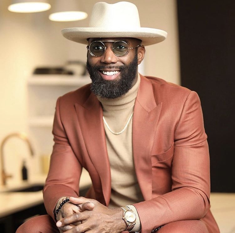 Who’s your Bearded Beau Crush? It’s a Bearded Beau Takeover with @malcomjenkins27
.
.
#beardedbeaucrush #beardedbeautakeover #103collection #103beardedbeau #blackmenwithstyle #beard #beardgang #fashion #menwithbeards #style #culture #gogreenforbae #DraftDay #ThursdayThoughts