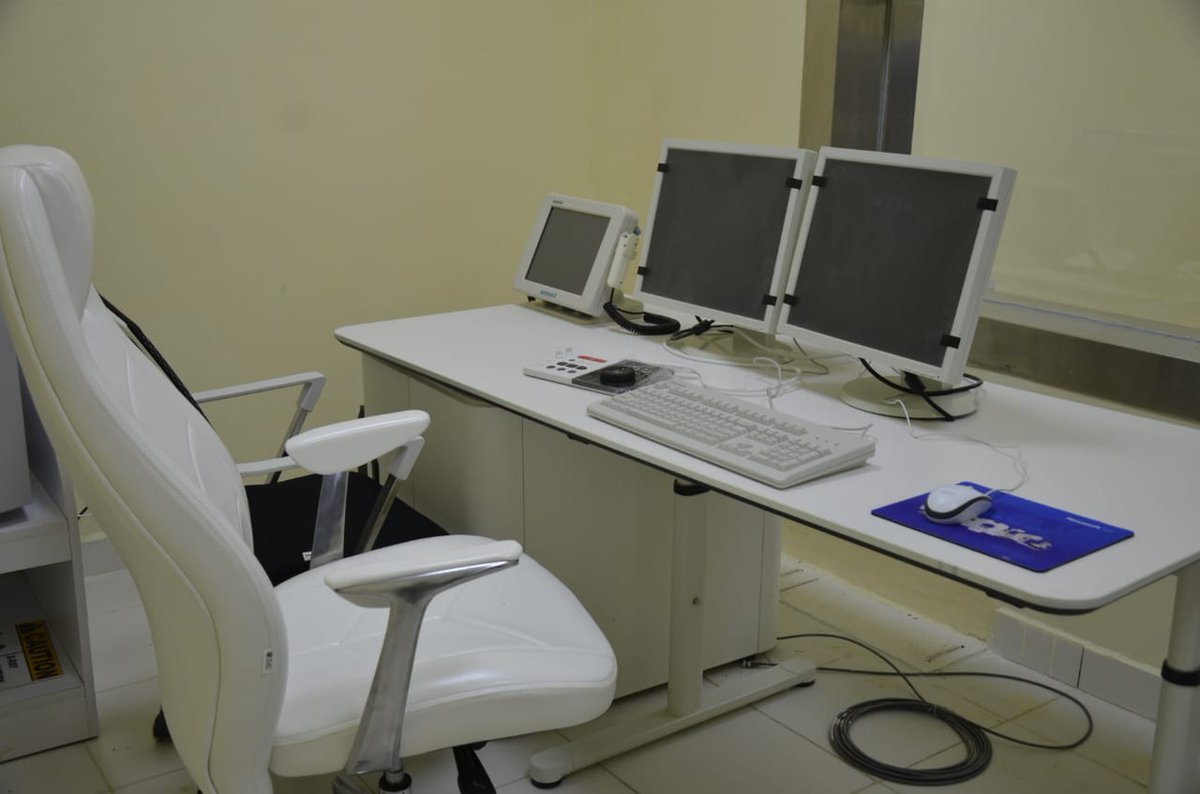 CDICCNyandarua's tweet photo. Ct scan at JM Kariuki complete, awaiting handing over. The ct scan is among equipment worth 430 million that were delivered by the national government. https://t.co/zHJR9n1g6K