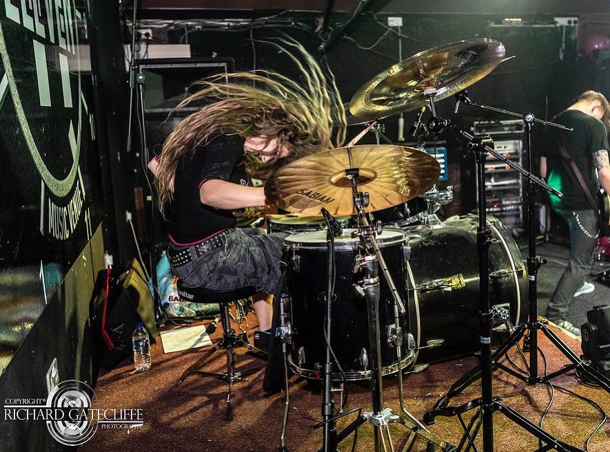 buttfairy's tweet photo. This is what happens when I sneeze mid @PulveriseUK set! 

🤧😂🤘 

📸 Richard Gatecliffe https://t.co/jcd2Mwr0FT