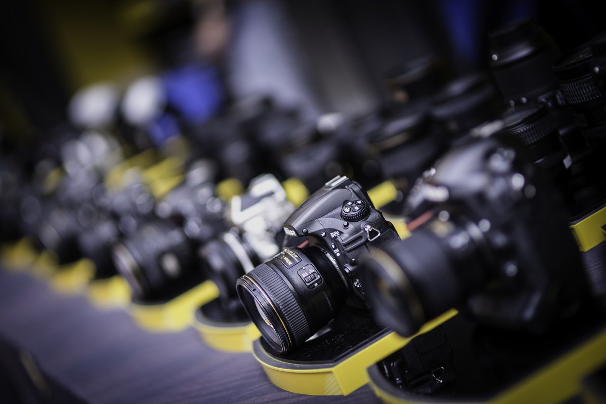 #dnysnikonem Roadshow NIKON DAYS v 10 českých městech startuje už dnes a poběží až do června! Novinky, stálice i vlajková loď , experti, photowalking a mnoho dalšího! S kým se potkáme? Registrace zdarma zde bit.ly/TydensNikonem

#fotolabcz @jsemnikon #nikoncz #nikon