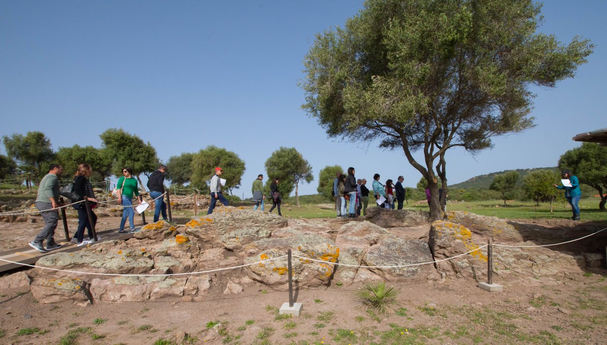 carboniamusei's tweet photo. Il #25Aprile ci ha regalato una splendida mattinata al #NuragheSirai.
Se ancora non l'avete visto affrettatevi a prenotare per domenica 28!
Per info e prenotazioni 07811867304 e 3458886058 o carbonia@sistemamuseo.it
#SardegnaSudOvest #VisitSulcis #DomenichealNuraghe
#Nuraghe https://t.co/lk2bGpiARv