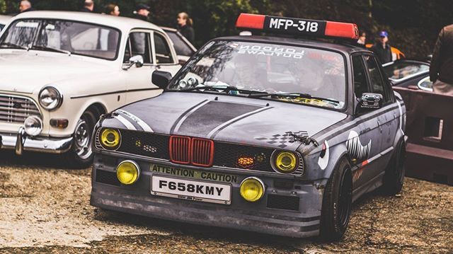 ClassicDriverUK's tweet photo. https://t.co/QdWPxCulAv
#OhSoRetroShow - Sun 29th Sept - Margate, Kent.
📷: @mishibiro
#OhSoRetro #ClassicCar #ClassicCars #Retro #Retrocar #RetroCars #VintageCar #VintageCars #RaceCar #Cars #Carporn #CarsOfInstagram #BMW #BMWClassic #ClassicBMW #Stance #Slammed #Low #Lowere… https://t.co/hK44HyFV14