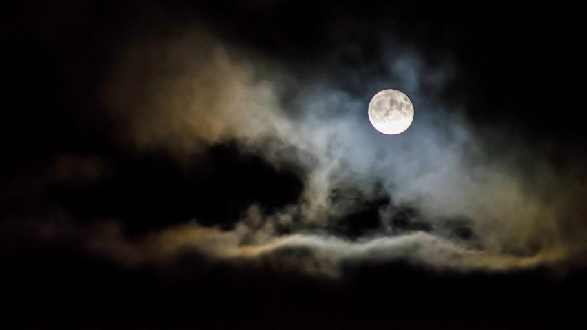 GlassPointSolar's tweet image. #حقائق_شمسية: يصل إلى الأرض كل ساعة 430 كوينتيليون جول من الطاقة الشمسية. والكوينتيليون هو عدد 1 وبعده 18 صفرا، علماً بأننا نحتاج إلى 410 كوينتيليون جول سنوياً!