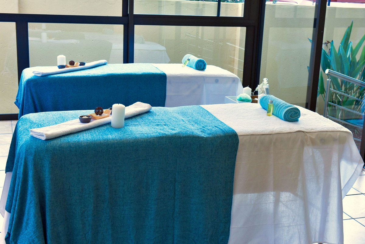 Njabeng's tweet photo. Indalo is a mobile spa for both adults and kids. On the 12 May 2019 we are hosting a Spa day at Hebert Baker boutique Hotel for R 1050 per person (lunch + treatments). 072 400 5545 for more info. #ThursdayThoughts #ThursdayMotivation #FreshBreakfast @VusiThembekwayo @somizi https://t.co/fOjDWZLmpg