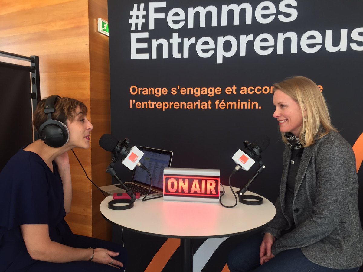 FitnersInfo's tweet photo. Digital woman's day #JFD19 was so inspiring, incredible contacts, people who came to us who want to work with us, to accompany us even more excited than us by Fitners ... we just feel on top of the world 😉 We will make a short report on this event very soon.#FemmesEntrepreneuses https://t.co/eIFh5nVa1t