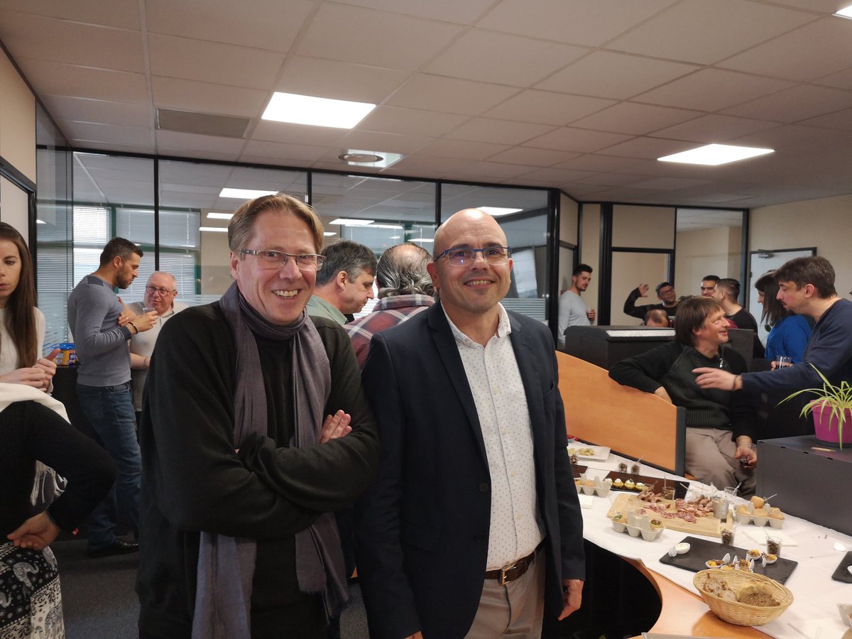 TitiaPac's tweet photo. Moment convivial pour le déjeuner de printemps chez @groupe_sra avec Richard Fructus, actionnaire SRA Informatique et Bruno Roulin SRA SUD OUEST.
#ToujoursPlusHaut https://t.co/Psq6FhKWSw