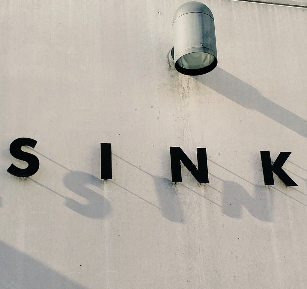 Biomedicum Helsinki

#helsinki #signs #hiddenmessages
#sink #sin