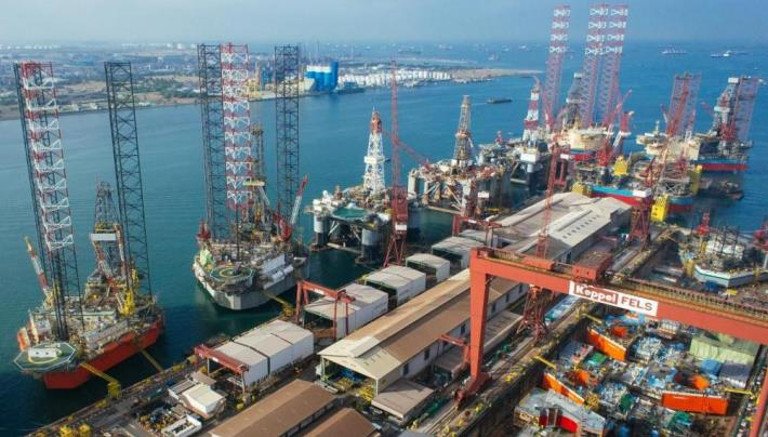 VesselFinder's tweet photo. Keppel secures integration and upgrading contracts worth around S$160 million
https://t.co/schyXk9biQ #Keppel #KeppelShipyard #KeppelFELS https://t.co/vZYpRFPBUL