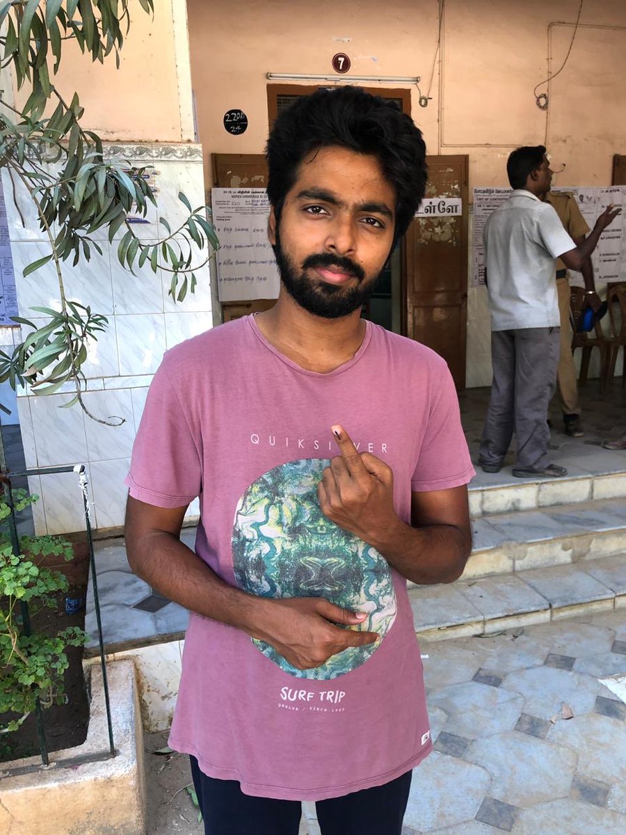 onlynikil's tweet photo. Actor @gvprakash @singersaindhavi and GV’s father https://t.co/SKqsS901kG