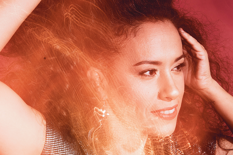 tribunedelyon's tweet photo. • SELECTION SORTIE •

🎤 Véritable pionnière de la cumbia électronique, @layegros vient présenter son troisième album ce jeudi 18 avril à @letransbordeur.  Un concert qui vous donnera irrésistiblement envie de chalouper des hanches... → https://t.co/apcgroYbdS

#SortirALyon https://t.co/RsUooCc7TD