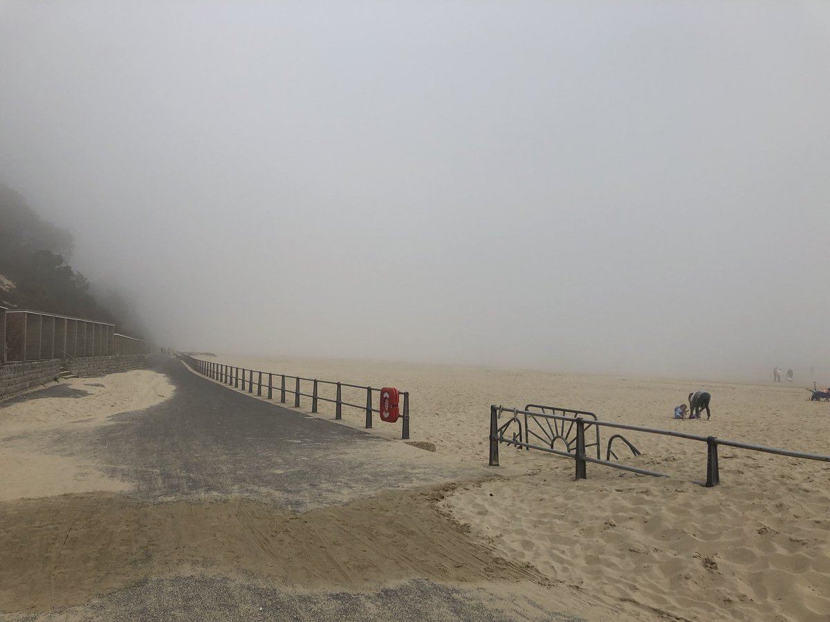 harbour_ward's tweet photo. Yesterday we started our day off with a walk along the (very misty) beach before stopping for a coffee in the village. Back on the ward we made Easter cakes ๐ ๐ฅ๐ฃ๐ฐ๐ซ๐#Eggcellent #eggcitedforEaster https://t.co/xctkJygi0p