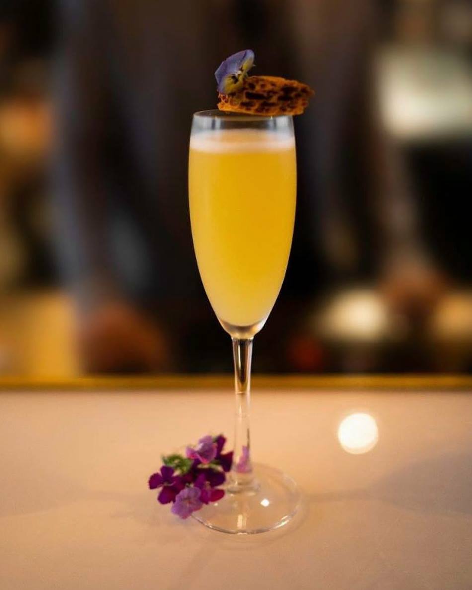 Make a date in the skies this Easter with our ‘Honey Bee’ cocktail - the perfect mixture of St Germain Elderflower Liqueur, Honey, Lemon, Orange and Prosecco, topped with Honeycomb 🐝

Lovingly created by master mixologist Gavin Mcilwaine