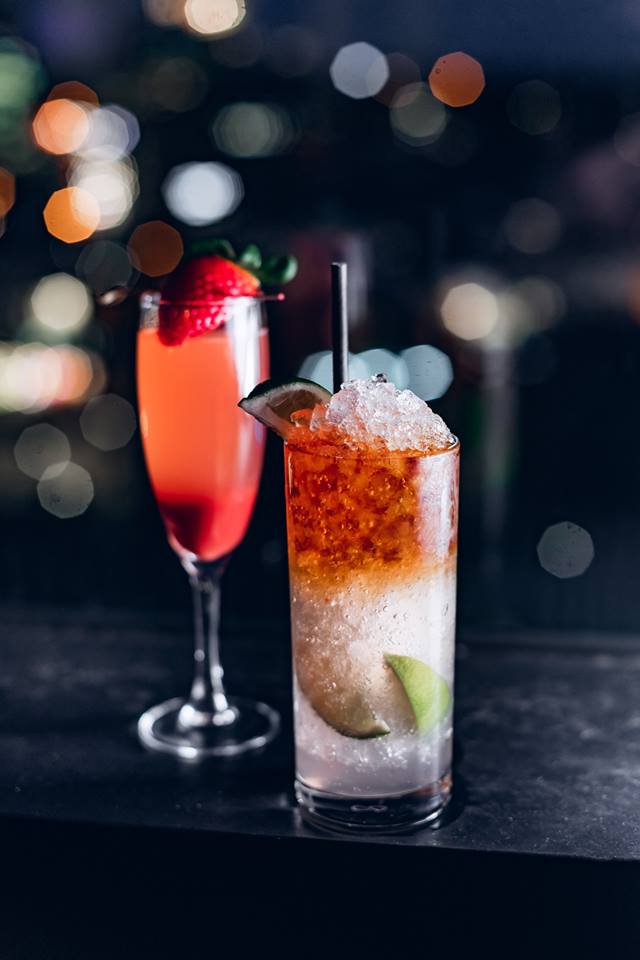 The perfect start to the 4 day weekend? Happy Hour cocktails of course!

Join us in the skies this evening between 6-8pm for reduced price £7.50 signature cocktails