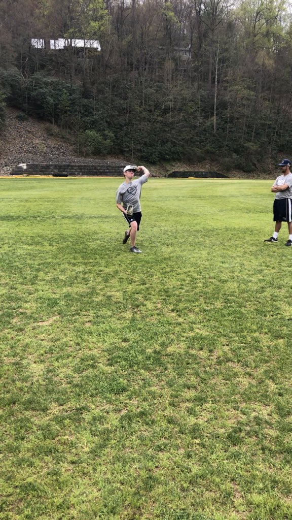 J_Helms_10's tweet photo. Getting to throw today was legend-(wait for it)-dary https://t.co/5vTL0fNq7N